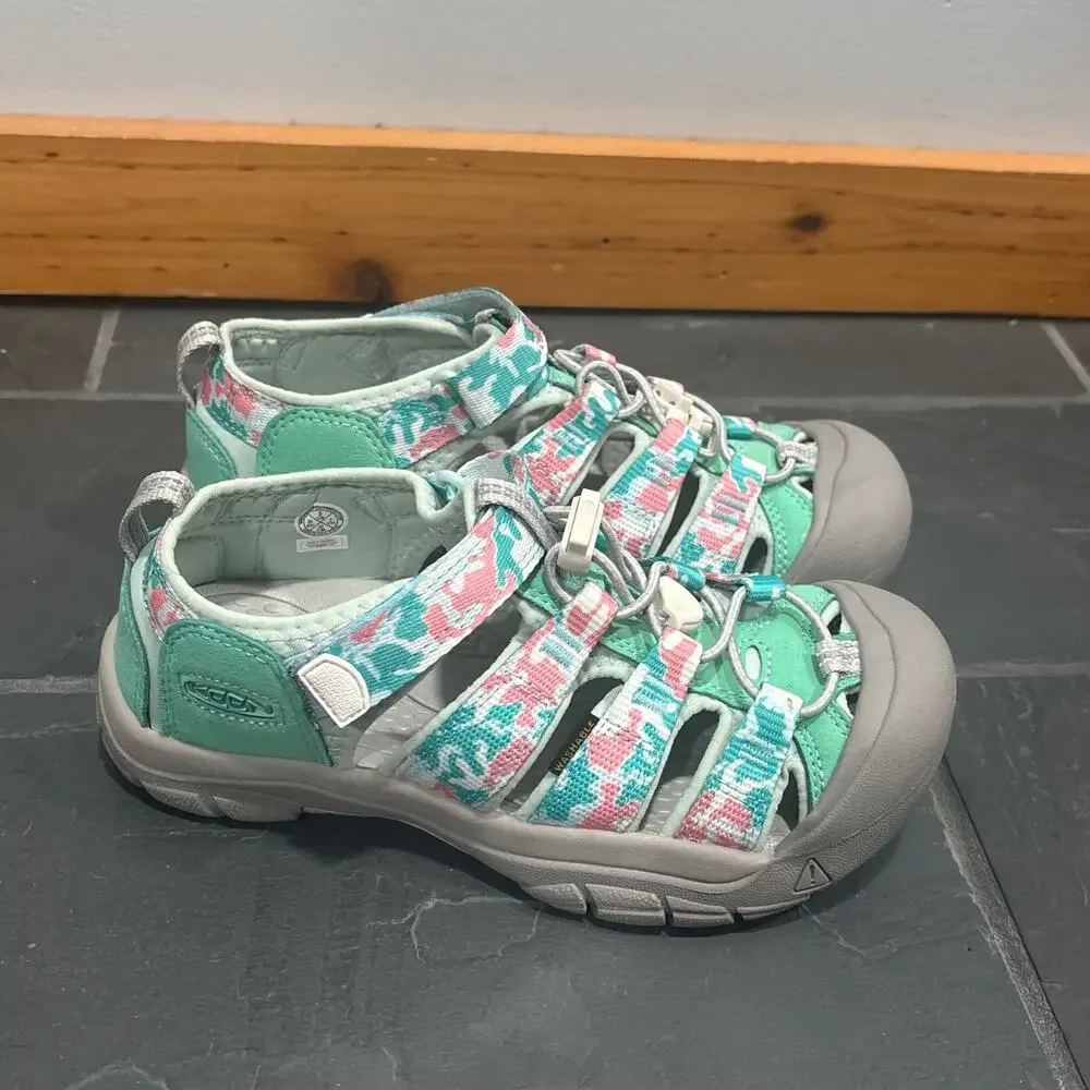 Keen Big Kids Newport H2 Pink & Mint Green Girls Sandals - size 3